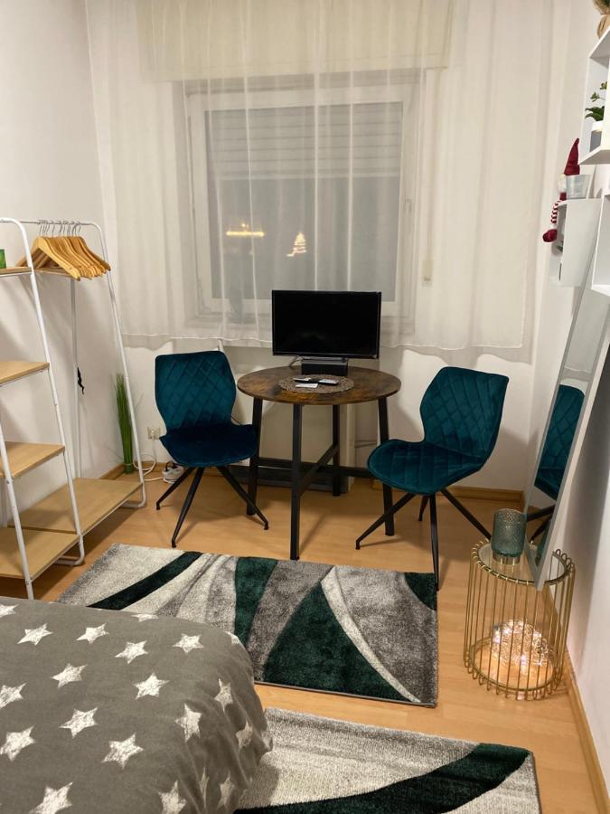 Katalin Kovacs Appartement Frechen Buitenkant foto